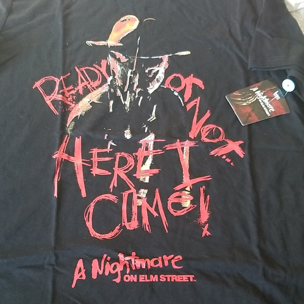 A Nightmare on Elm Street Black T-Shirt Size Large  Halloween